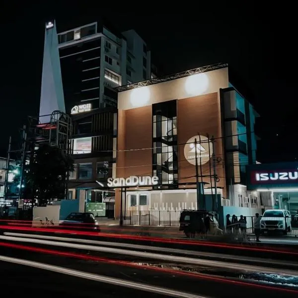 SandDune Luxury Suites, hotel v mestu Ernakulam