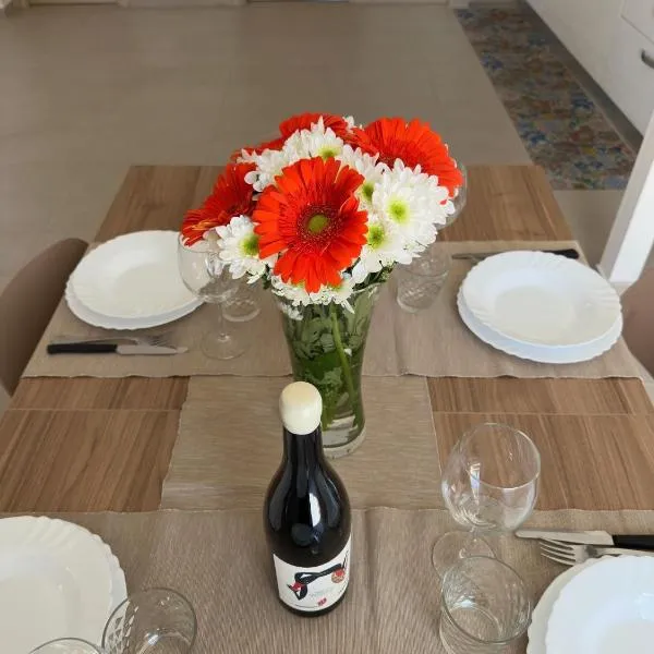 Le Terrazze della Dolce Casa - Blue Wave - Casa Vacanza a Marina di Ragusa、マリーナ・ディ・ラグーザのホテル