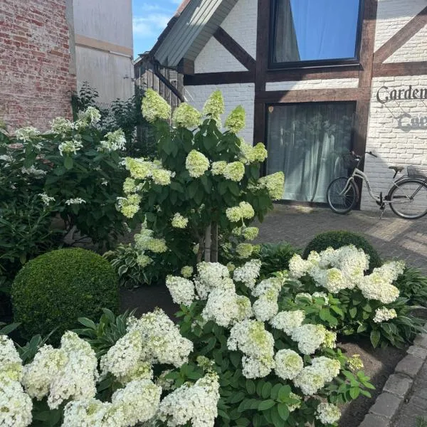 Garden House, hotel in Liepāja