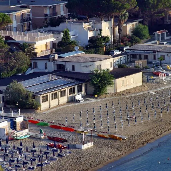 Il Gabbiano, hotel in Borgia