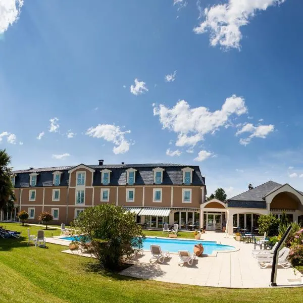 Alysson Hôtel, hotel v destinaci Oloron-Sainte-Marie