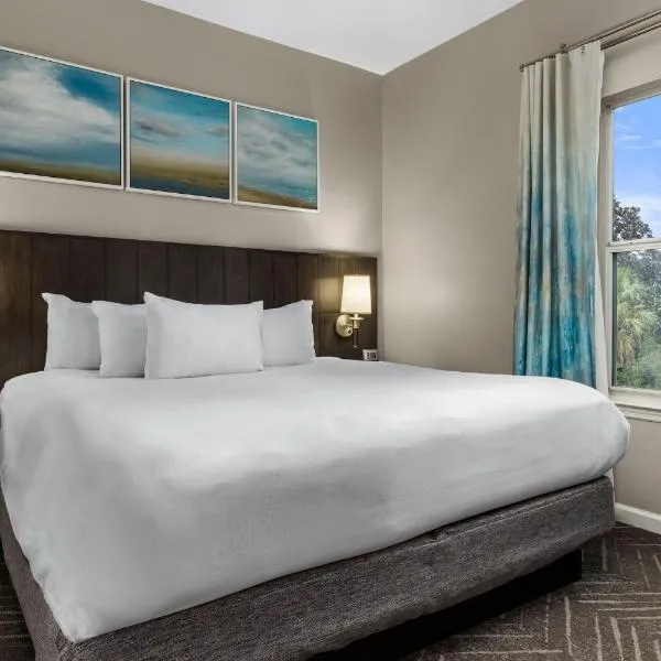 Club Wyndham Beach Street Cottages, hotel in Destin