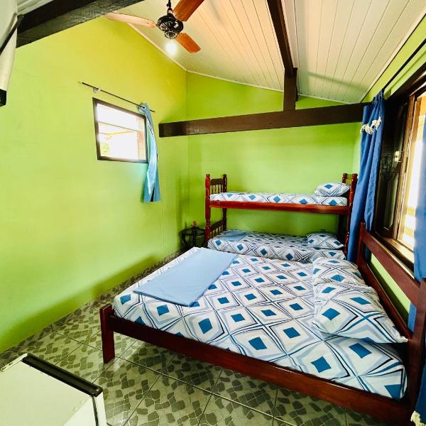 Casa 2 quartos - sinuca e totó, 50mt Pontal do Atalaia - Foto 2