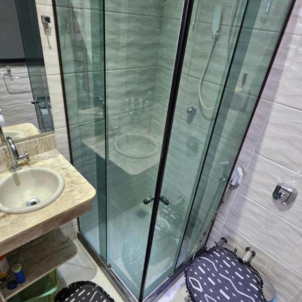 Quarto Plutão - banheiro privativo e ar condicionado - Foto 3