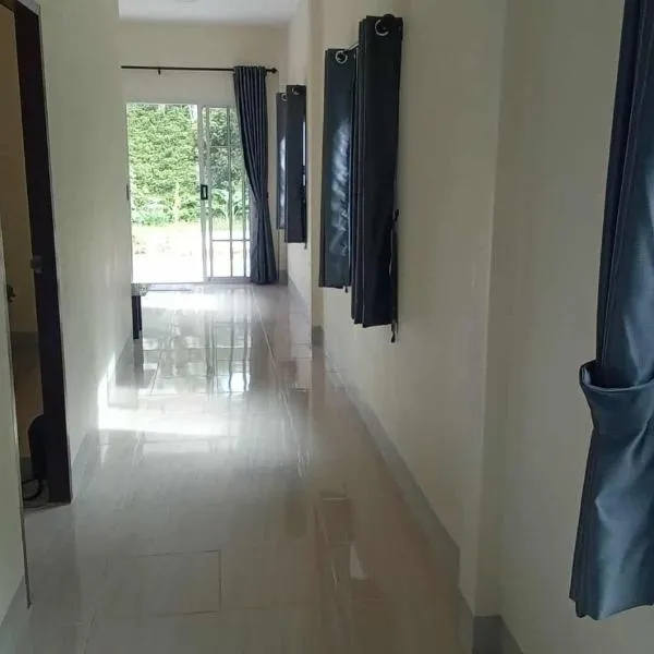 Tranquility House, hotel in Ko Lanta