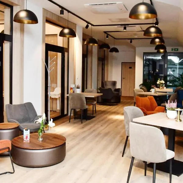 Dom Nazaret Piekary Śląskie, hotel en Piekary Śląskie