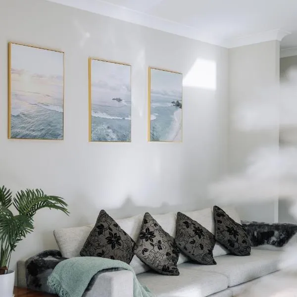 Elegant Retreat in Griffin a stylish getaway, hotel en Griffin