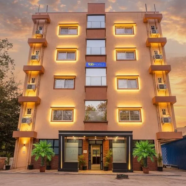FabHotel Prime Esta Inn - Nr Twin Tower, Viman Nagar, hotel in Pune