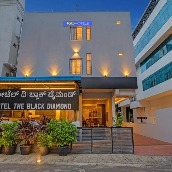 FabHotel The Black Diamond - Tavarekere, behind Forum Mall, Koramangala, hotel in Bengaluru