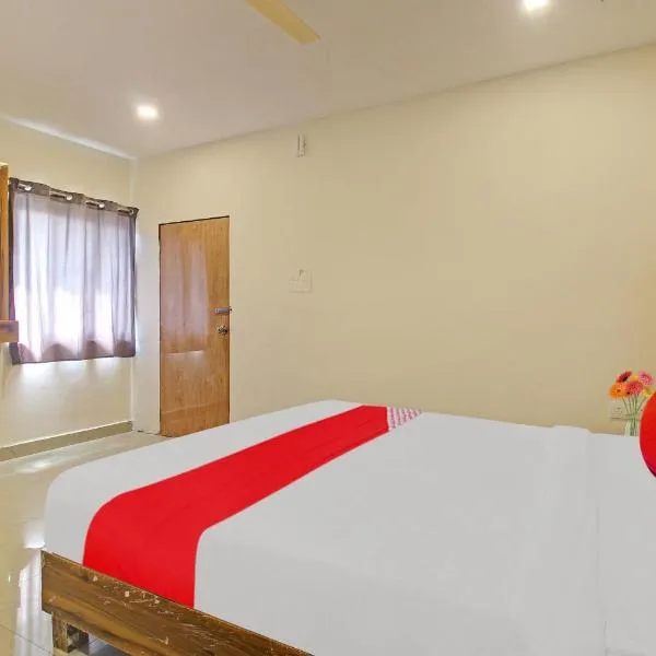 Hotel O R Square, hotel in Warangal