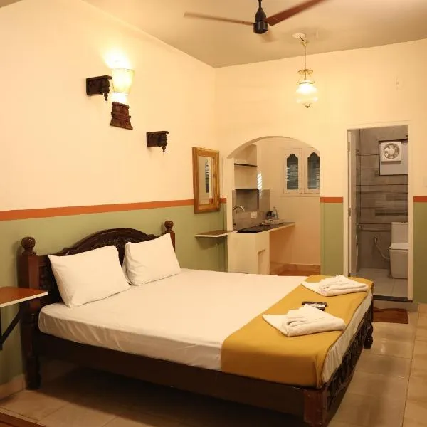 Dwaraka Guest House – hotel w mieście Tiruvannamalai