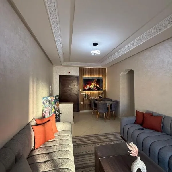 Luxury Aprt, 2 Bedrooms 3 min From Beach & Medina, hotel v destinaci Tanger