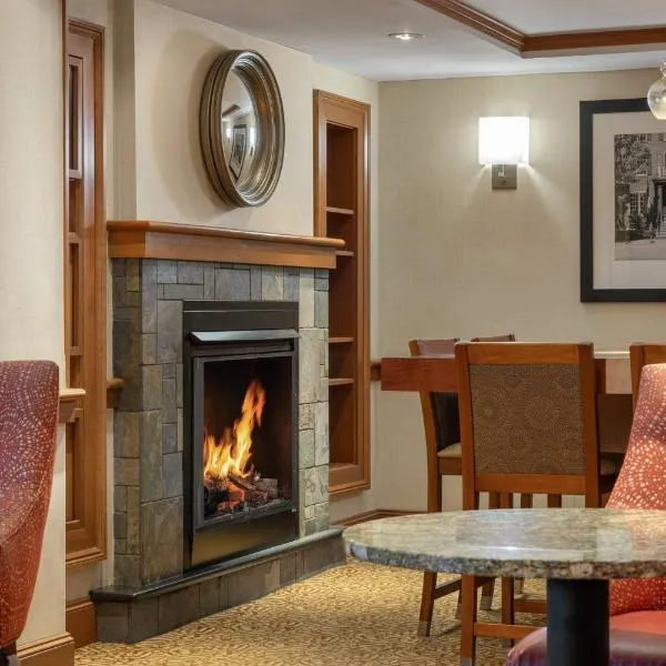Long Creek Hotel, hotel v destinaci South Portland