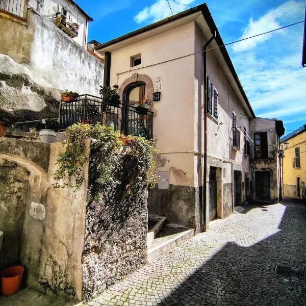 La casa di Cinzia, hotel em Pettorano sul Gizio