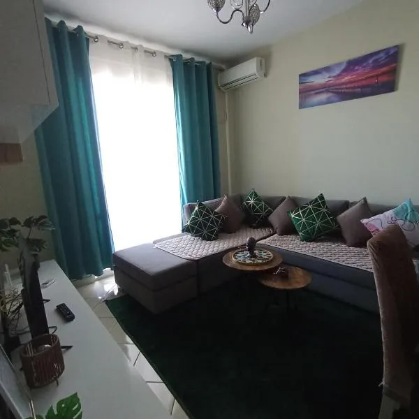 The Guest Apartment 2025, hotel en Fier