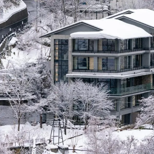 Chalet Ivy Jozankei，位于Jozankei的酒店