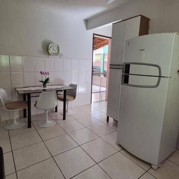 Casa Charmosa, 700 metros da Rua do Lazer! - Foto 4