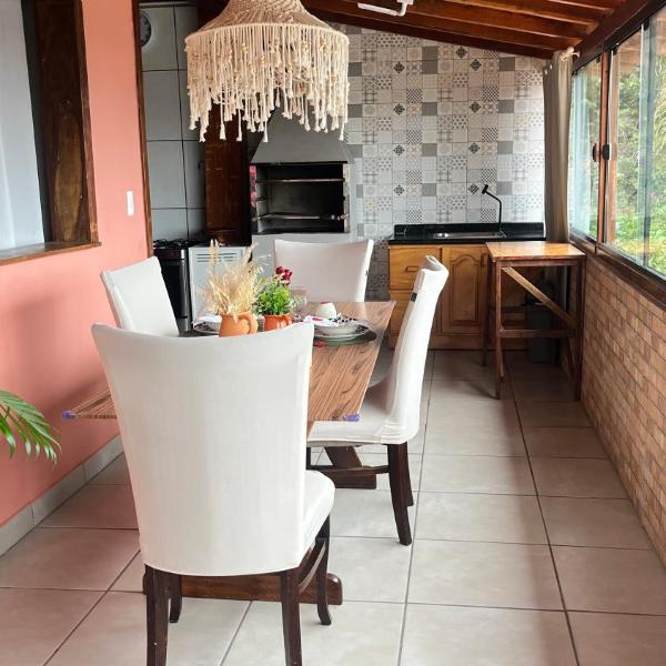 Apartamento com churrasqueira, ar condicionado e vista para o mar localização espetacular - Foto 4