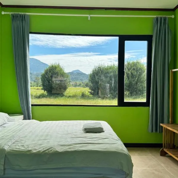 sokxay guesthouse, hotel in Vang Vieng