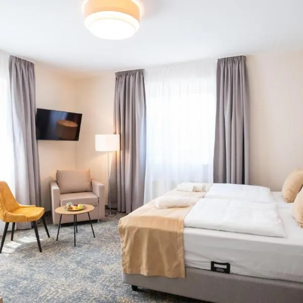 Kikelet Club Hotel, hotel in Miskolctapolca