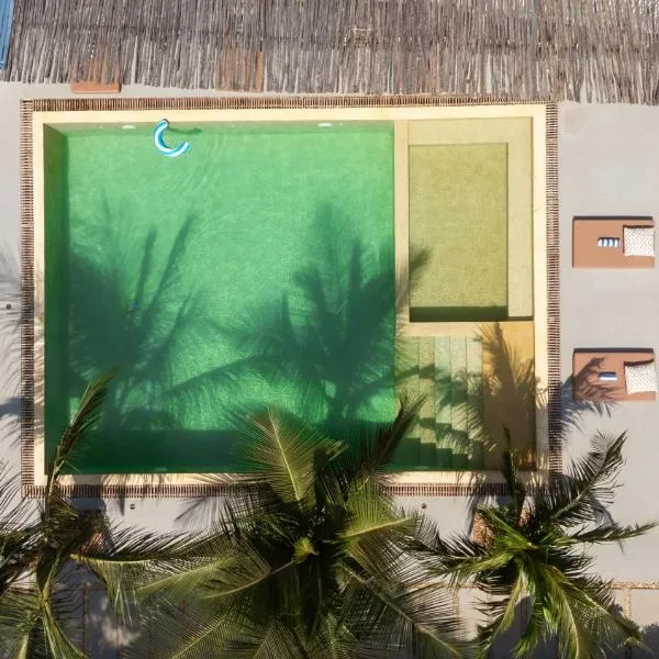 Uhuru Hotel & Restaurant, hotel in Nungwi