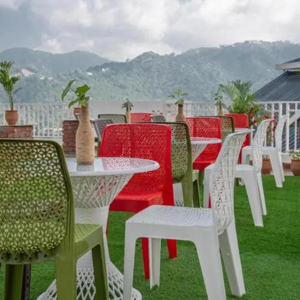 Charvi Hotels I Vacations I Conference I MICE I Family Events I Open Air Terrace I Sky Bonfire I Charvi Retreat by Exotic Stays photo 2
