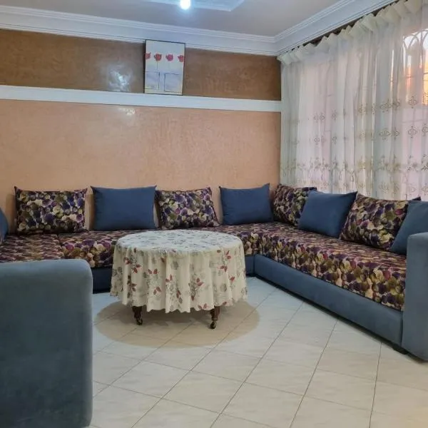 Appartement Imi-Ouaddar 2, hotel en Imi Ouaddar