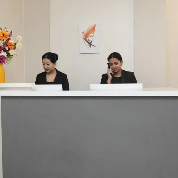 Ello Hotels, hôtel à Bangalore