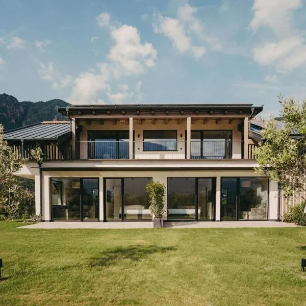 Luna apartments, ξενοδοχείο σε Terlano