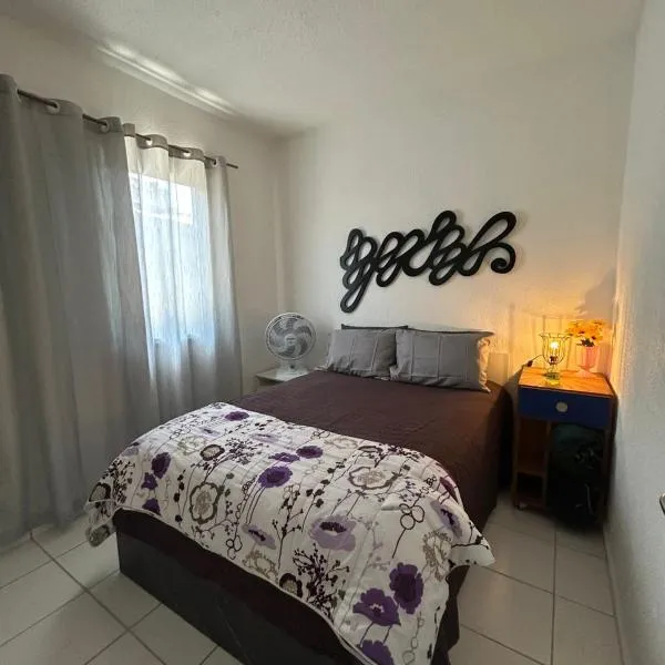 Casa Sol & Churrasco, hotel in Guarujá