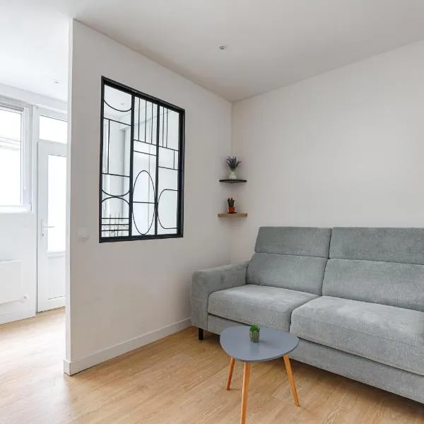 Cosy Studio Cité Pilleux, hotel in Paris