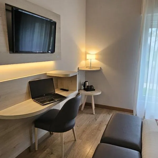 Berg'hotel, hotel in Socx