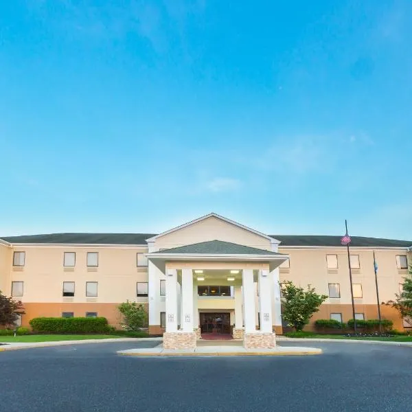 Holiday Inn Express & Suites Burlington - Mount Holly by IHG、Westampton Townshipのホテル