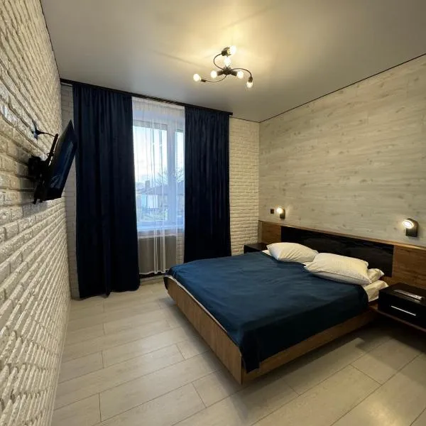 Готель Чертур, ξενοδοχείο σε Yavory