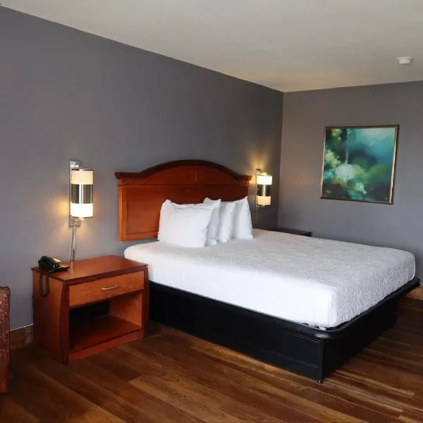 Americas Best Value Inn Yukon, hotel v destinaci Yukon