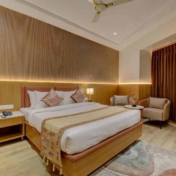 Hotel Warma Palace, hotel u gradu Yeola