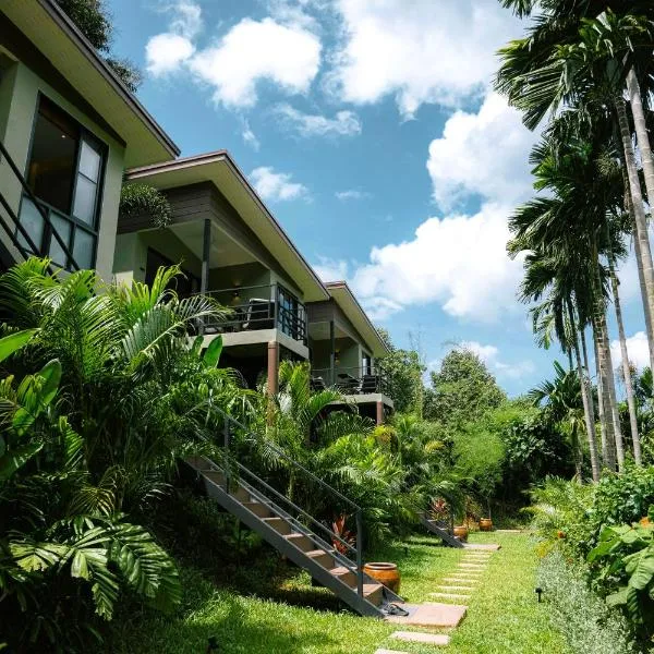 KAI BAE BALCONY Hills Bungalows Koh Chang, хотел в Khlaung Phai Bae