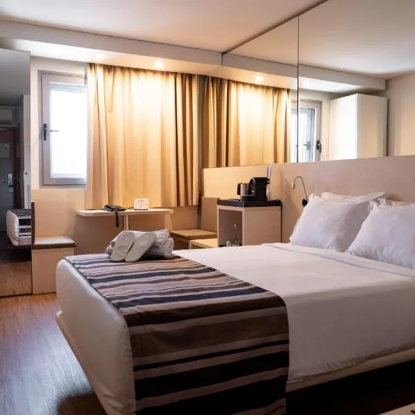Park Hotel Porto Aeroporto, hotel in Maia