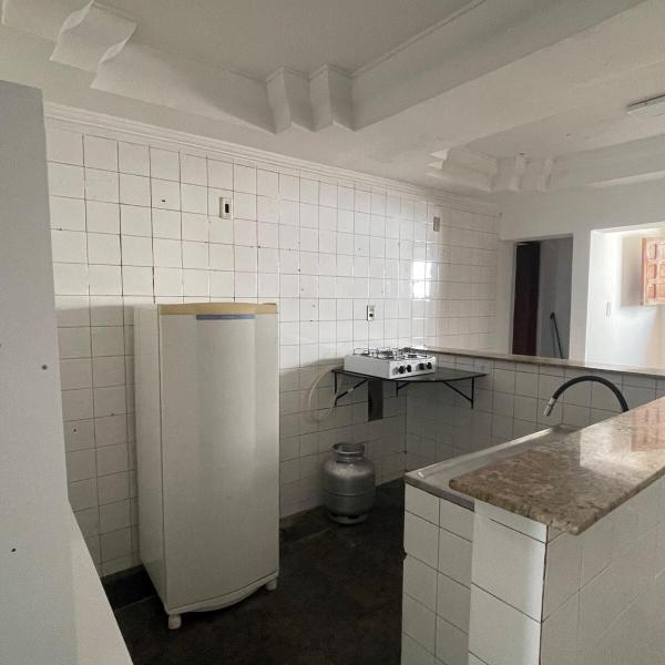 Casa com piscina no Centro da cidade - Foto 4
