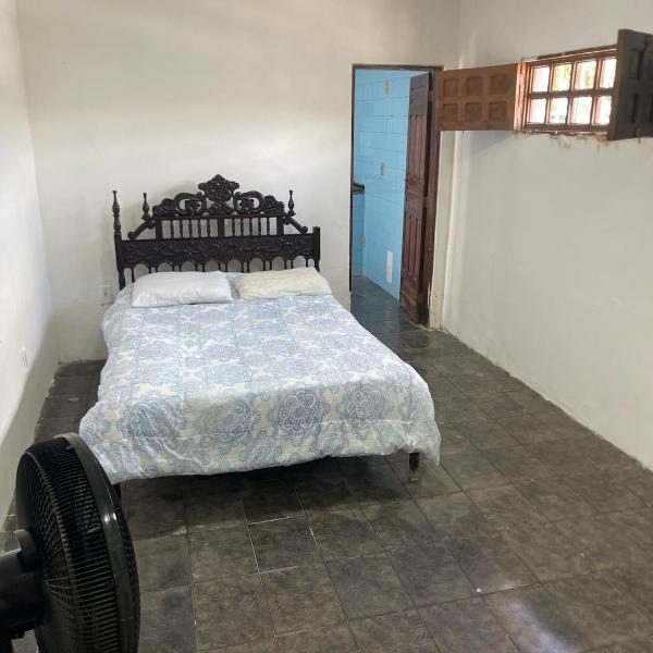 Casa com piscina no Centro da cidade - Foto 2