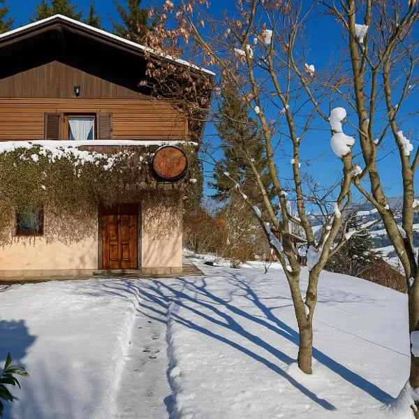 Ferienhaus Anna, hotel v destinaci Weitenbach