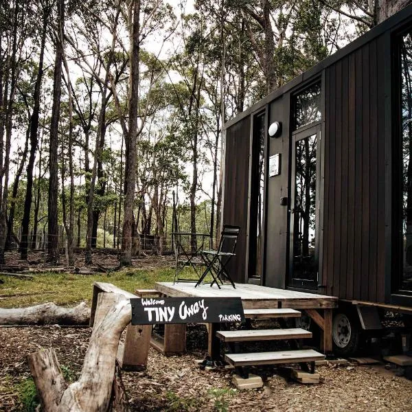 Solitary Islands Farm Tiny House by Tiny Away, hotel en Arrawarra