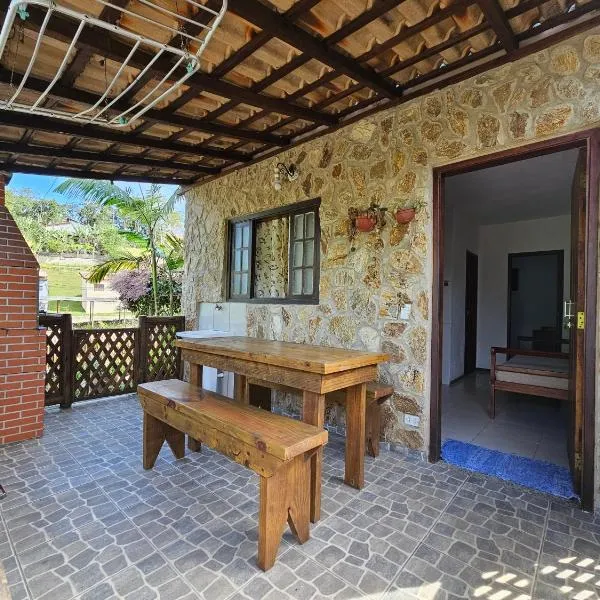 Casa espaçosa famíliar, hotel in Paraty