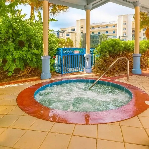 Coastal 3-bed 2-bath condo-New Smyrna Beach FL, hotel a New Smyrna Beach