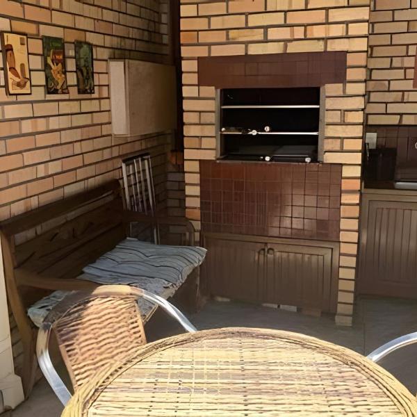 Linda Casa Beira Mar, Centro de Bombinhas SC. - Foto 4