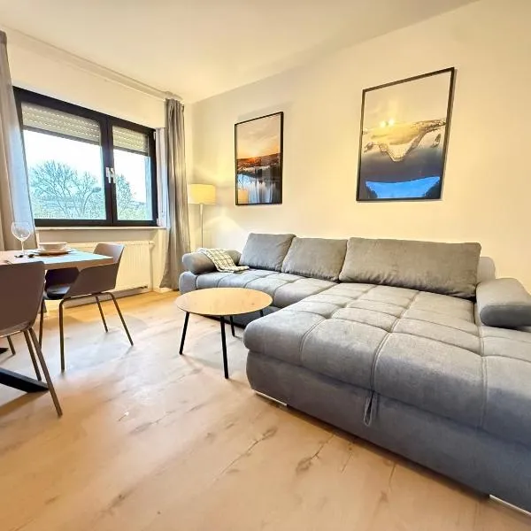 KO 3-Zimmer Apartment 73 qm bis zu 6 Personen, hotel sa Koblenz