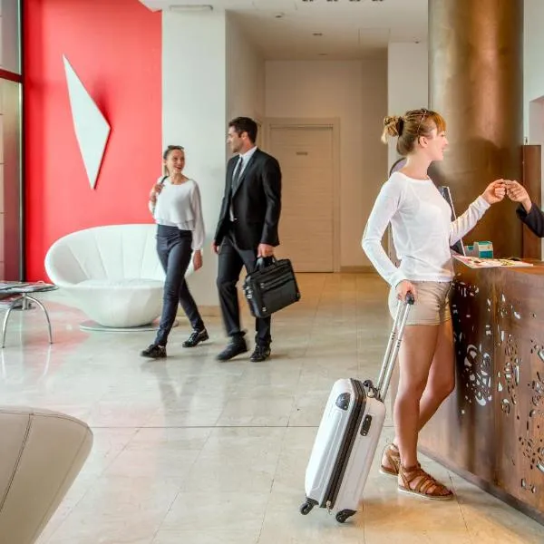 Phi Hotel Milano, hotel v destinaci Baranzate