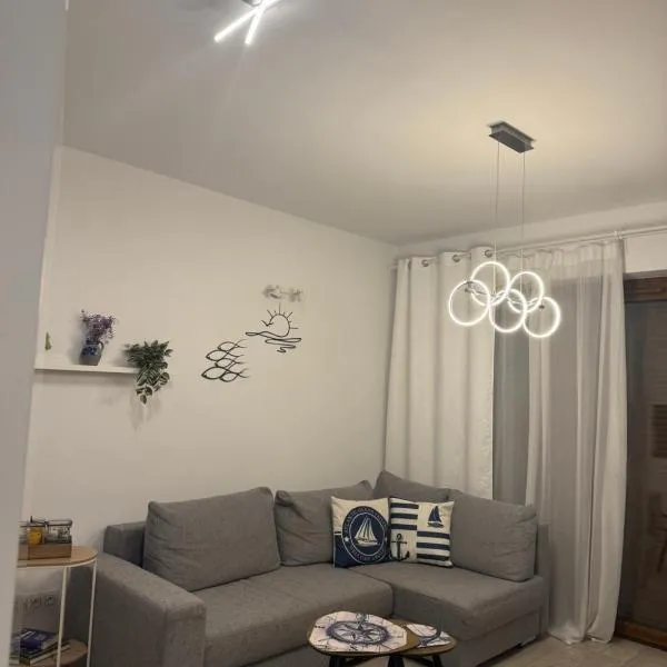 Biała Fala apartamenty nad jeziorem, hotell sihtkohas Sława