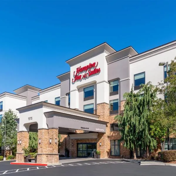 Hampton Inn & Suites Tacoma/Puyallup, hotel v destinaci Puyallup