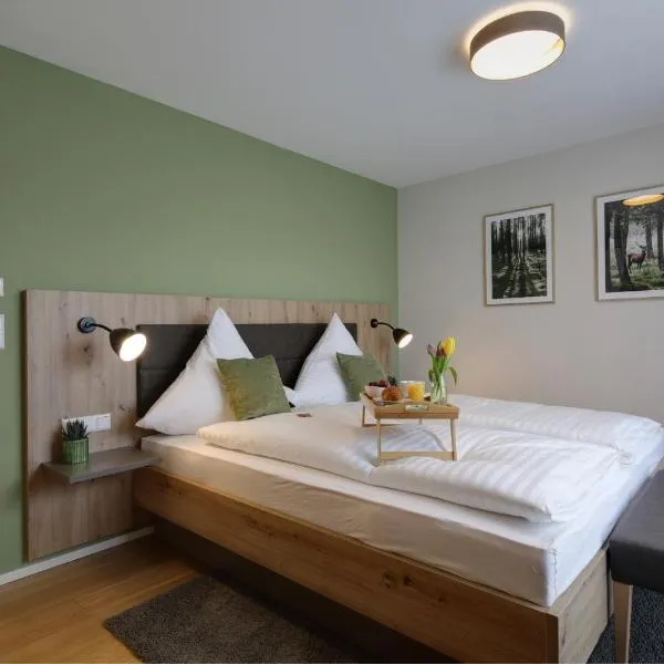 Appartement Deluxe mit Garten stilvoll wohnen und entspannen 12 Min vom Europa Park, hotel v destinaci Schwanau